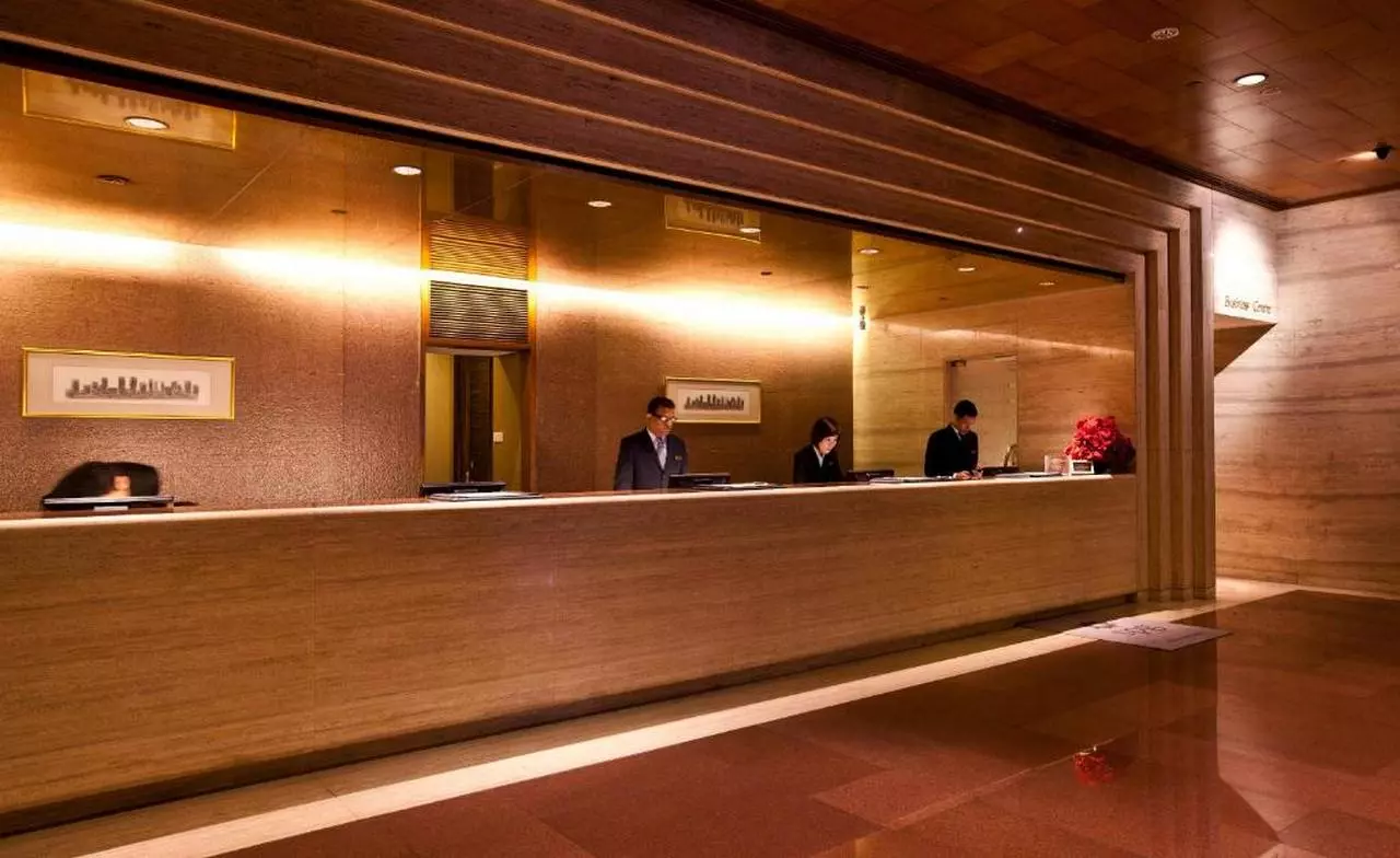 860325SHERATON_SHABAVIZ (5).jpg